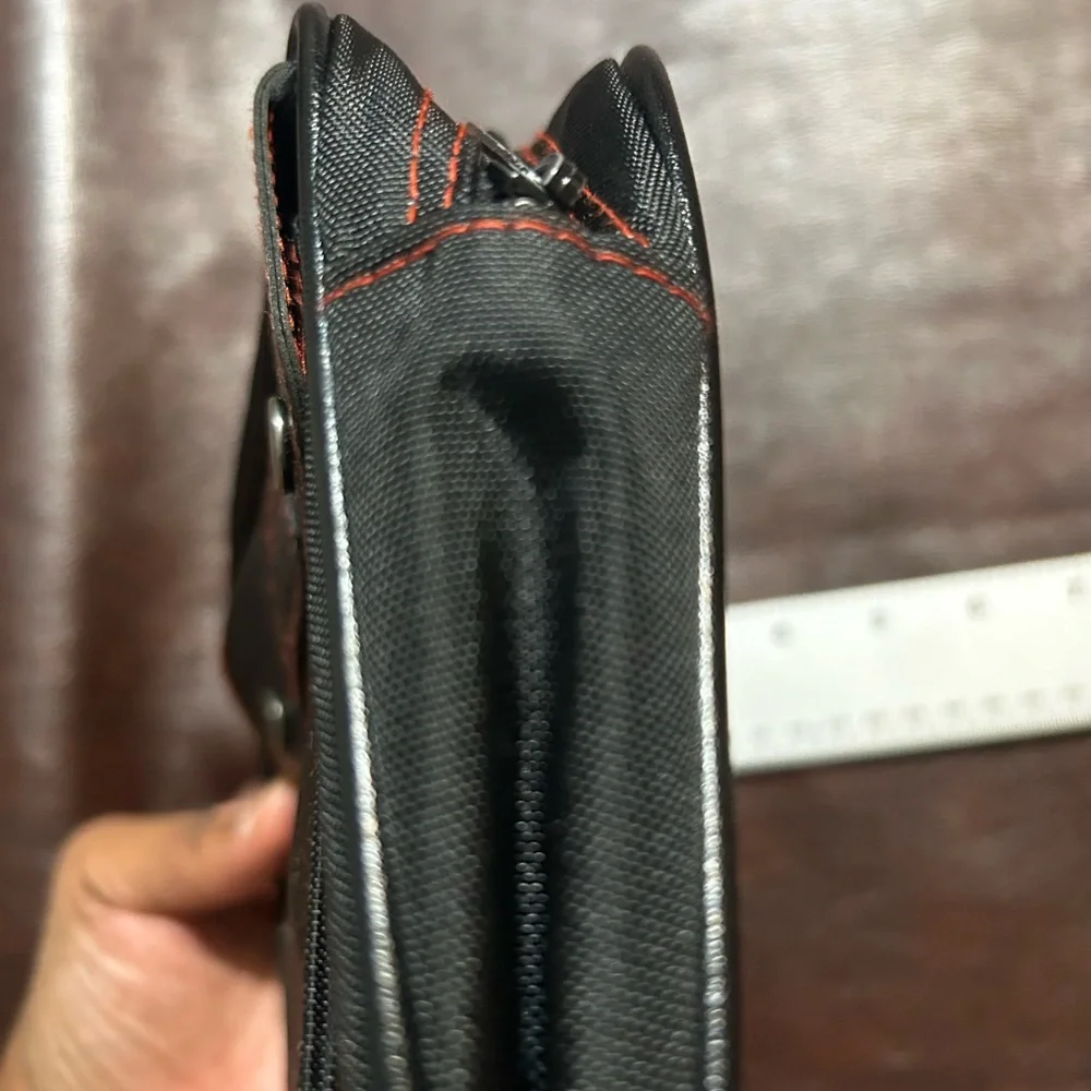 Nikon Digital SLR Gadget Bag